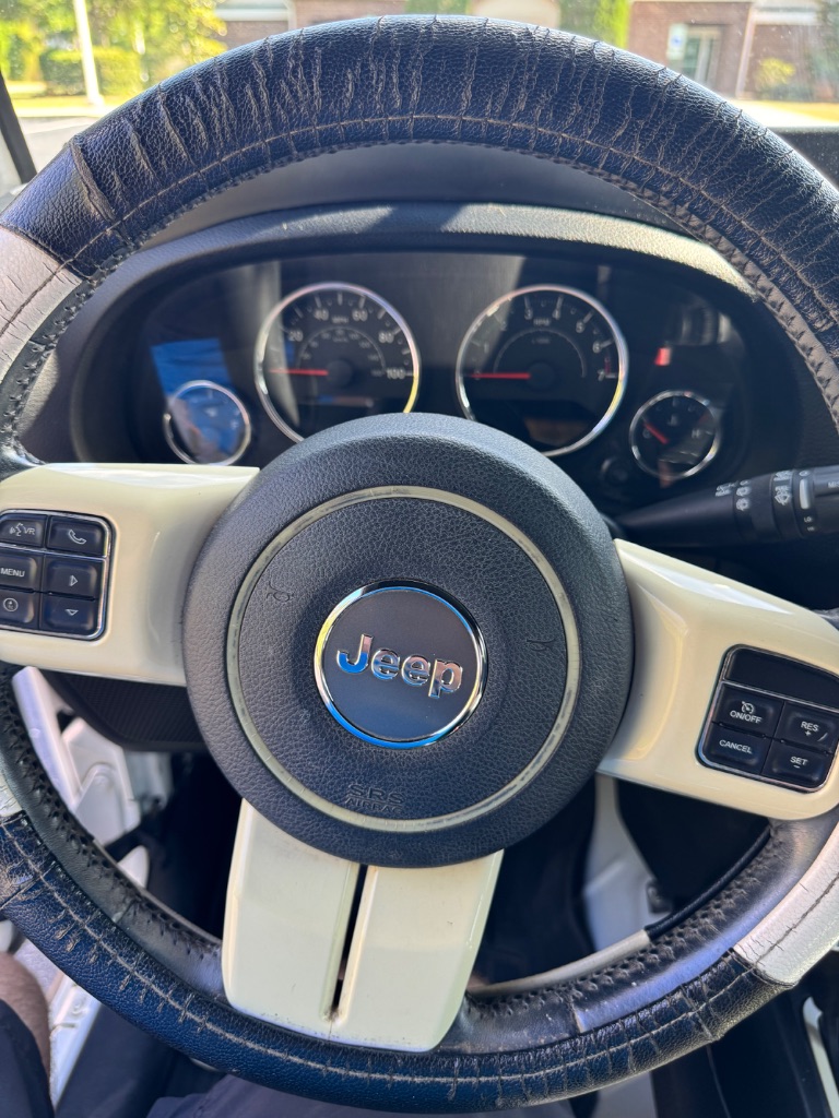 2015 Jeep Wrangler Unlimited Sport - Photo 11