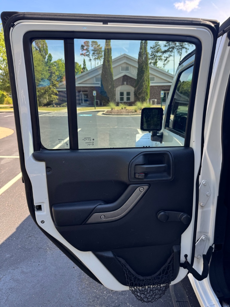 2015 Jeep Wrangler Unlimited Sport - Photo 14