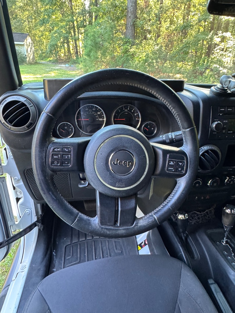 2015 Jeep Wrangler Unlimited Sport - Photo 10