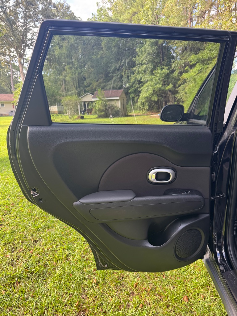 2019 Kia Soul + - Photo 13