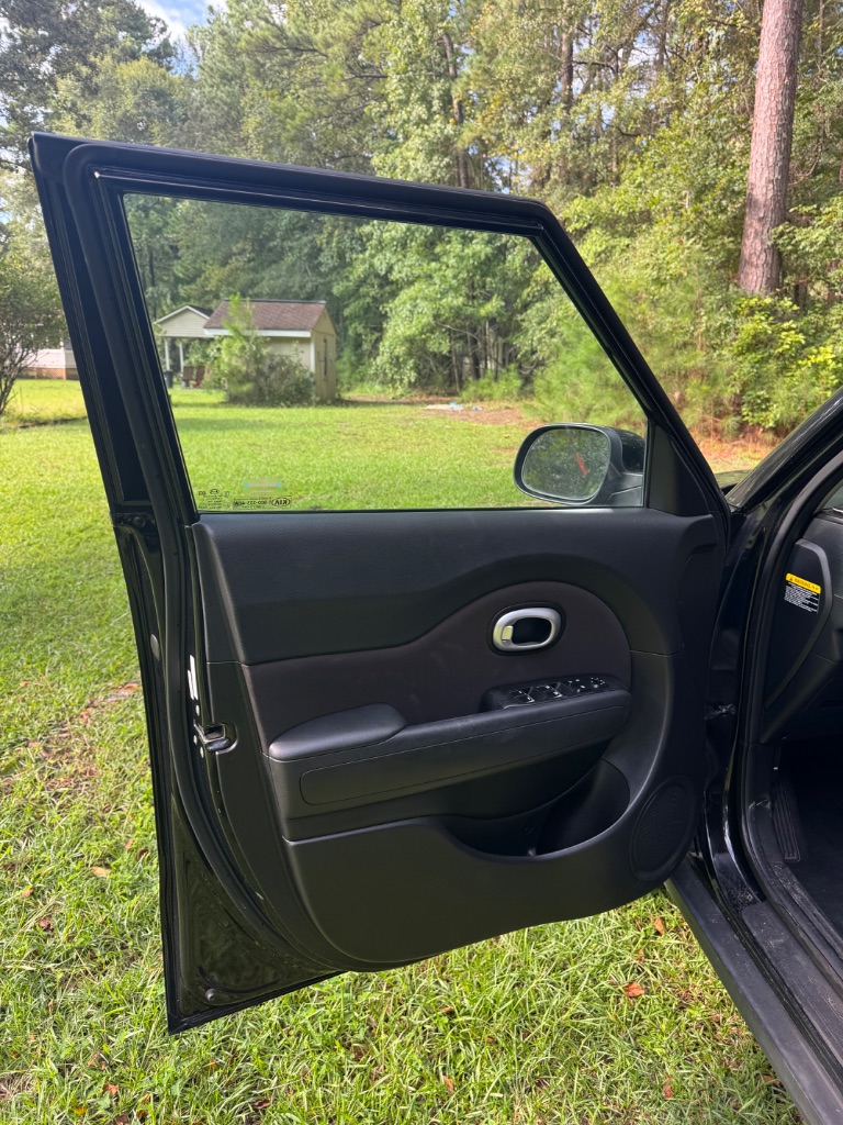 2019 Kia Soul + - Photo 8